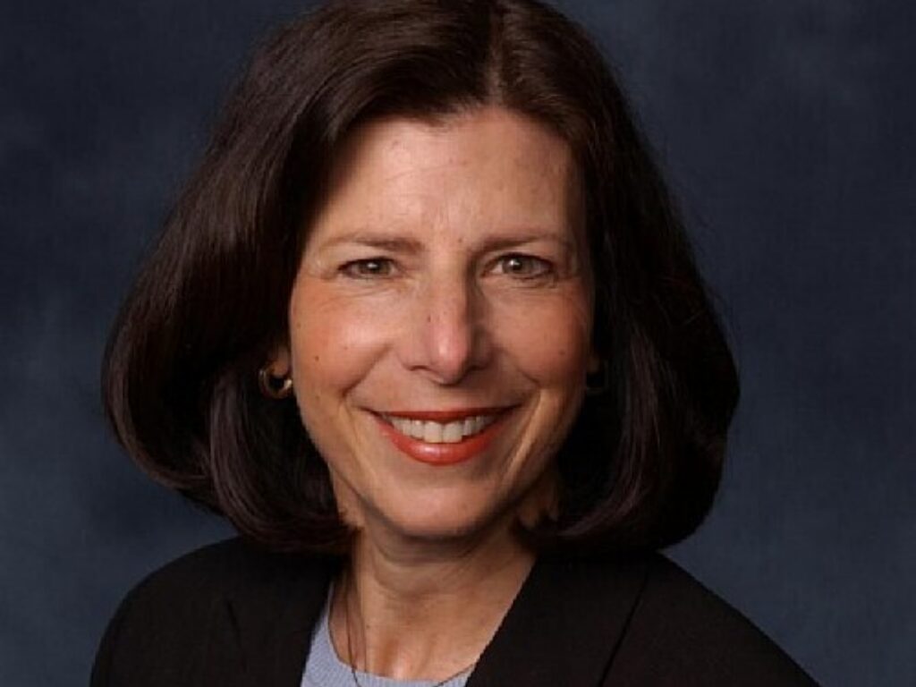 Cohn Receives AACR Research Award
