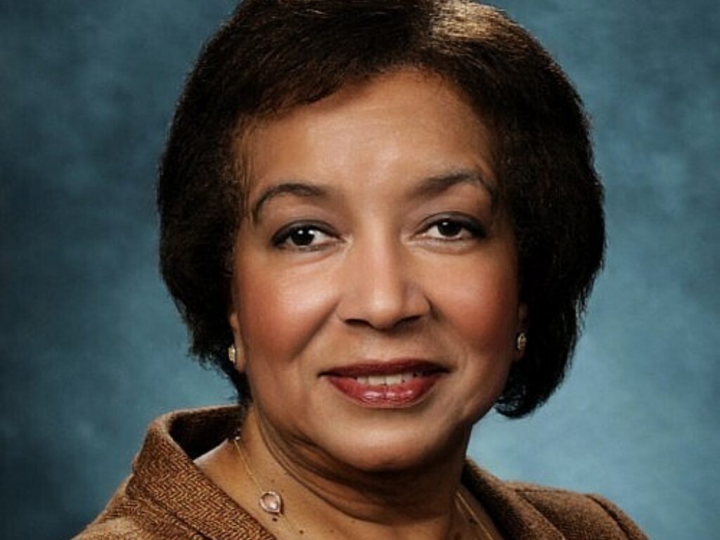 Mitchell Honored With Minorities in Cancer Research Lectureship