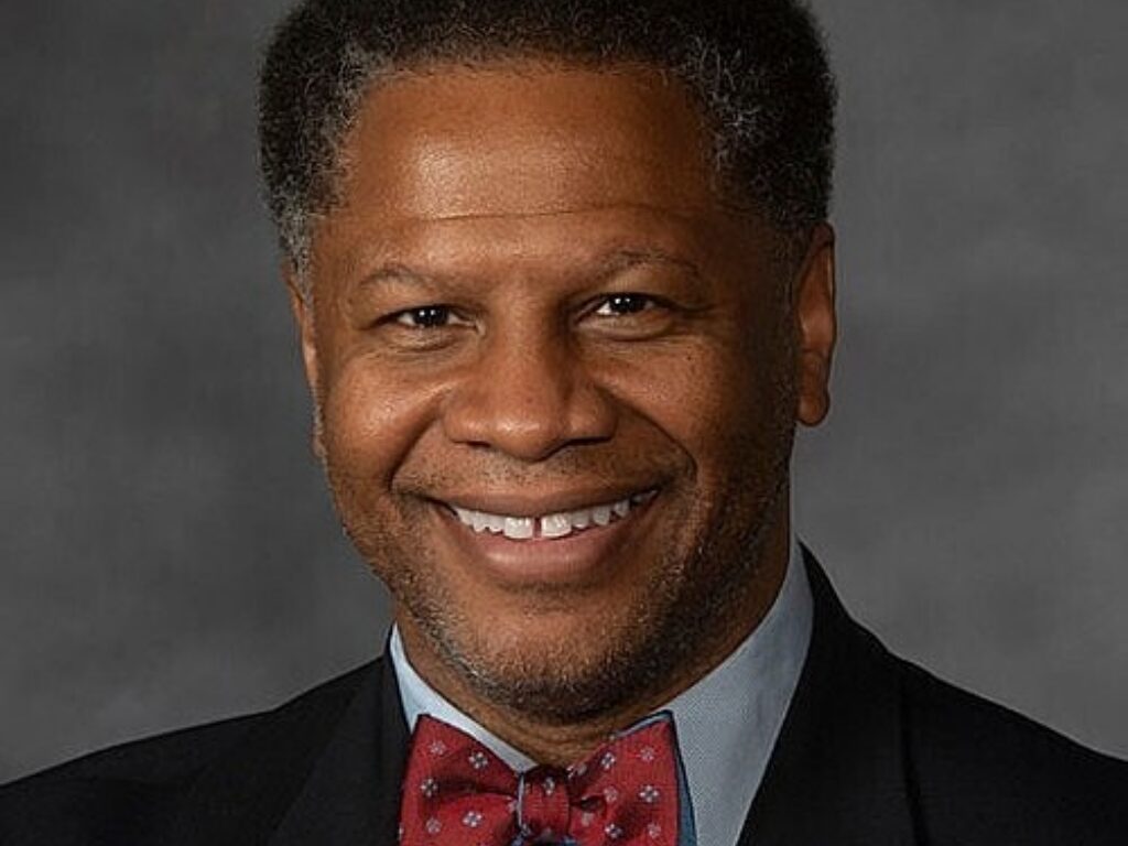 Winn Honored With 100 Million Fellowship in His Name