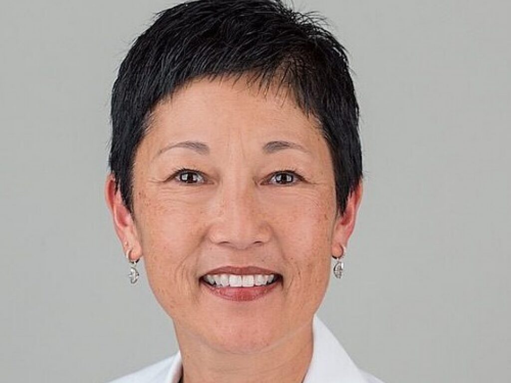 Yoshida Honored for Increasing Colorectal Cancer Screenings
